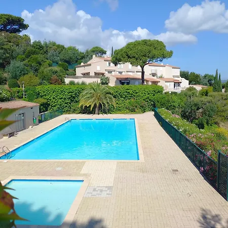 Everblue - Domaine Prive - Piscine Holiday home *
